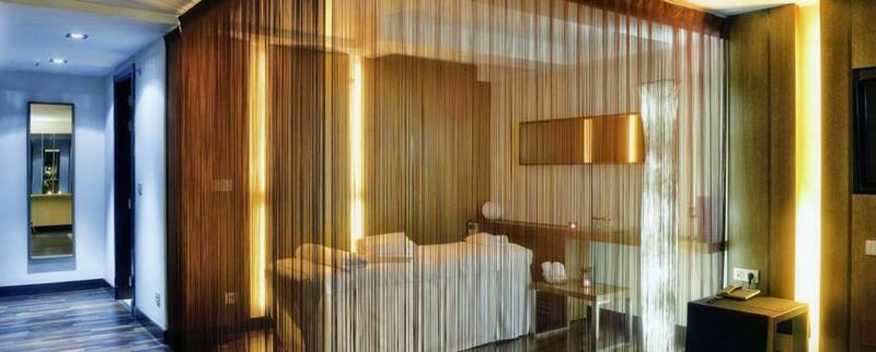Nh Collection Madrid Palacio De Tepa Exterior foto A room at the Mandarin Oriental, Barcelona